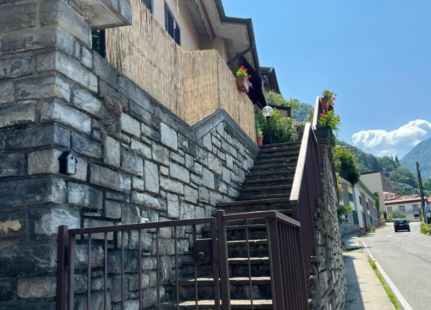 Casa Nima Lake Apartment Perledo