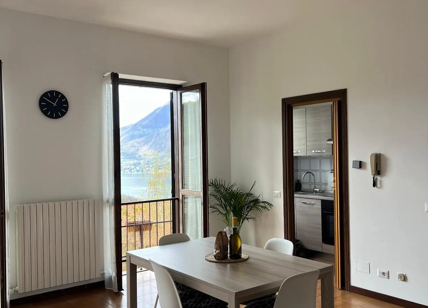 Casa Nima Lake Apartment Perledo Italy