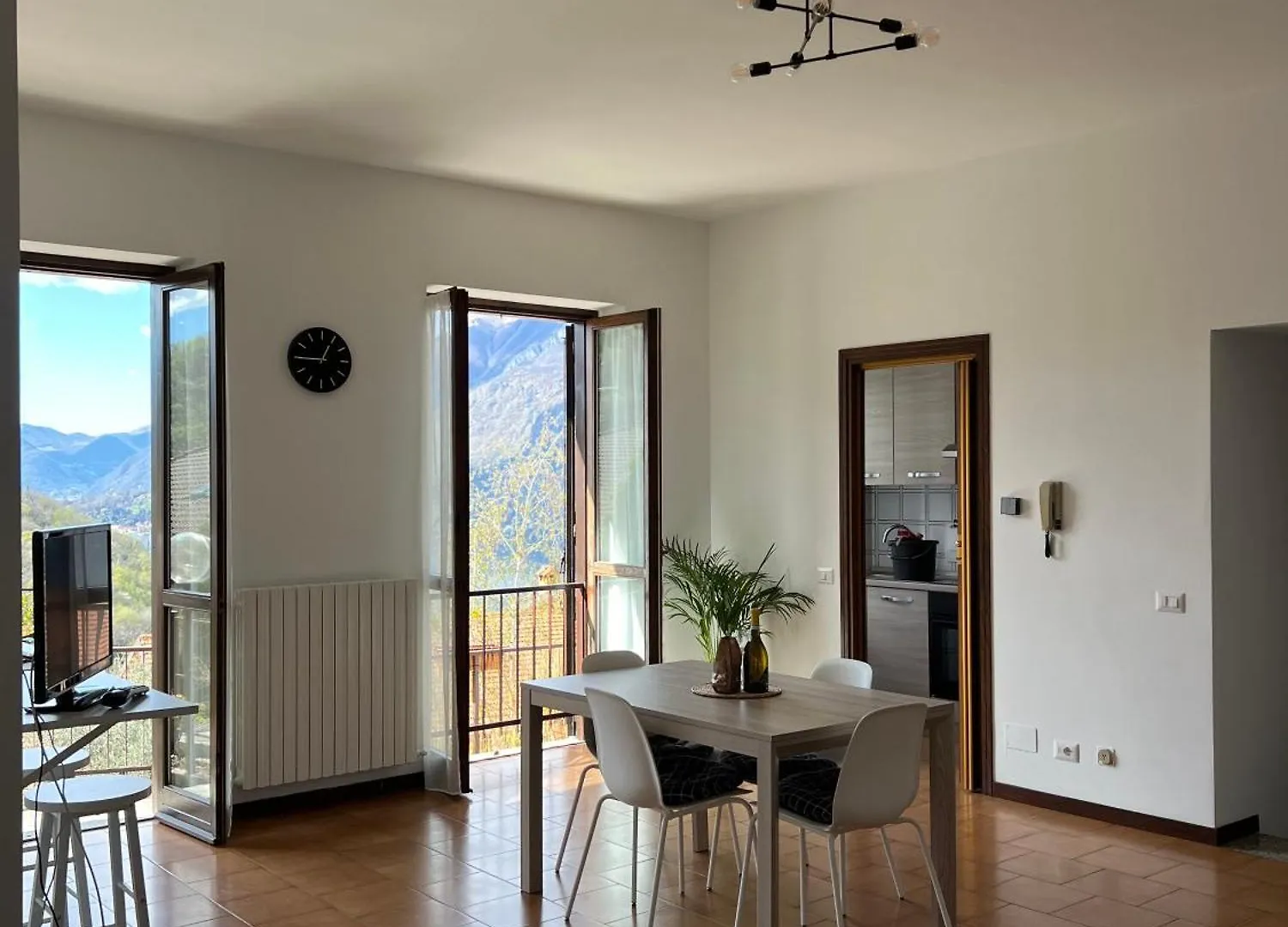 Casa Nima Lake Apartment Perledo 0*,